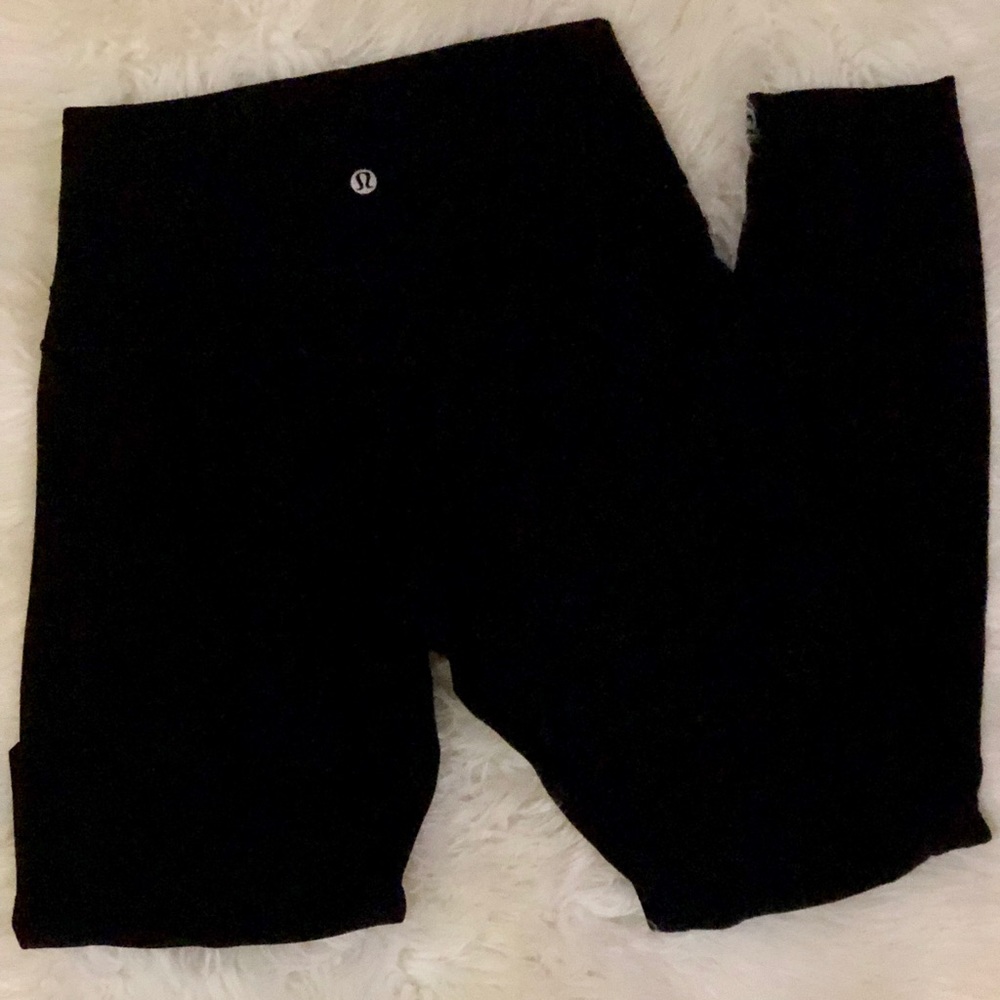 Lululemon cropped leggings
